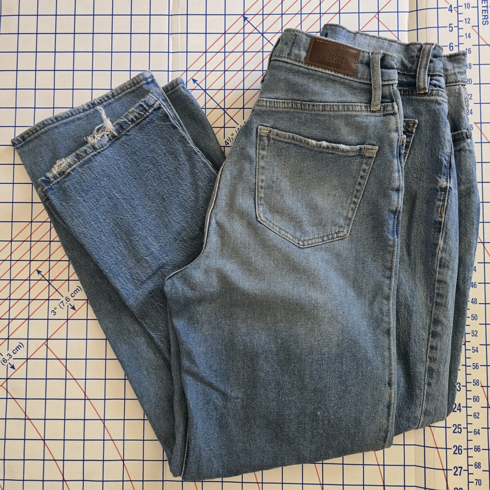 HOLLISTER & EUNINA Size 3 - Jeans Bundle